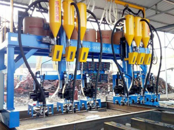 架橋機(jī)拼槽梁焊接機(jī)