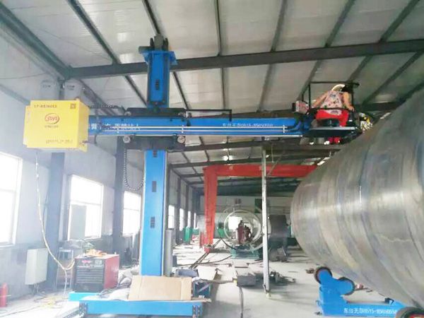 焊接操作機(jī)